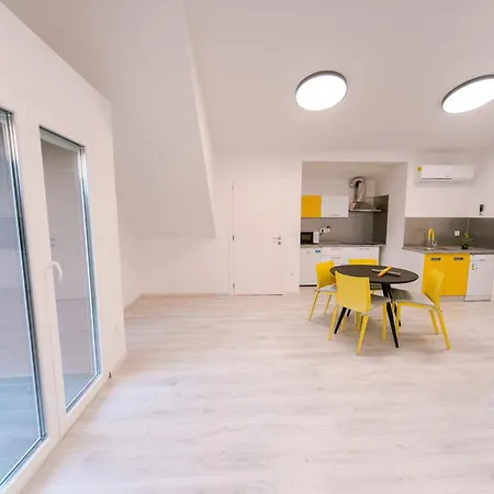 Apartma Ro-ze * Bistrica ob Sotli