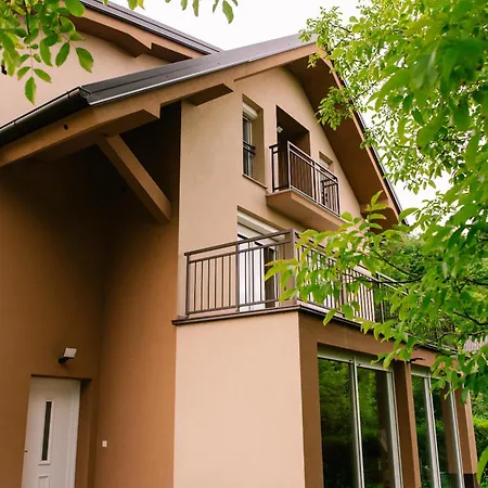 Apartma Ro-ze 아파트 Bistrica ob Sotli